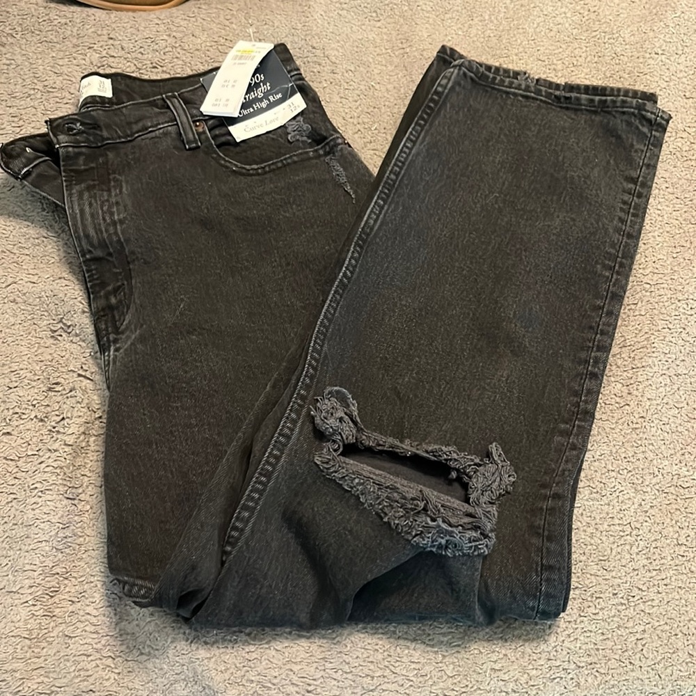 Abercrombie Ultra high rise curve love 90’s straight jeans